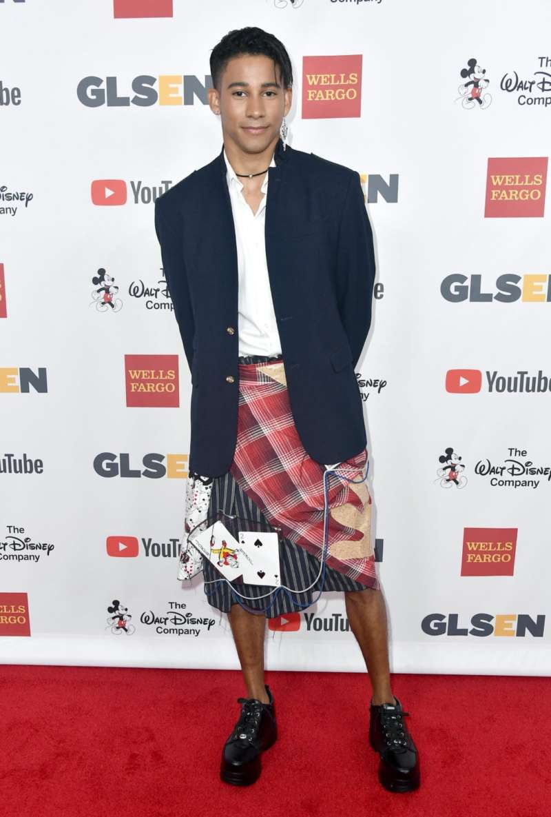 keiynan lonsdale male celebs who wear dresses
