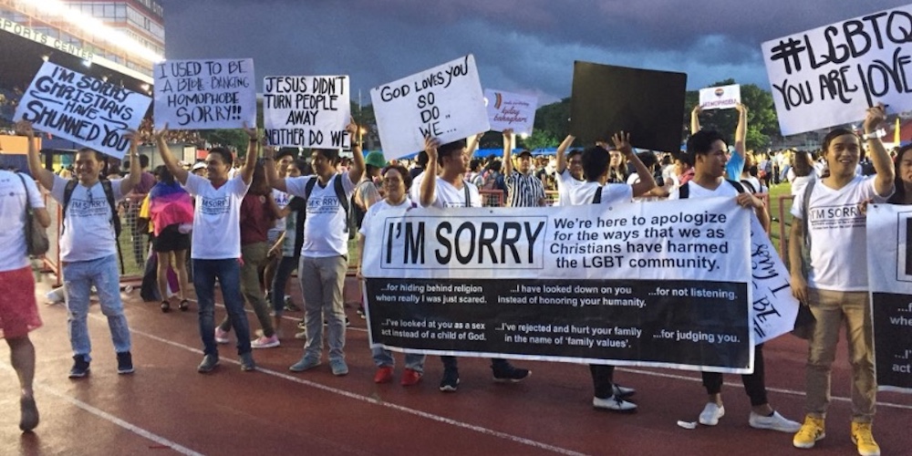 Filipino Pride Marchers Were Shocked to See This Christian Group Holding ‘I’m Sorry’ Signs