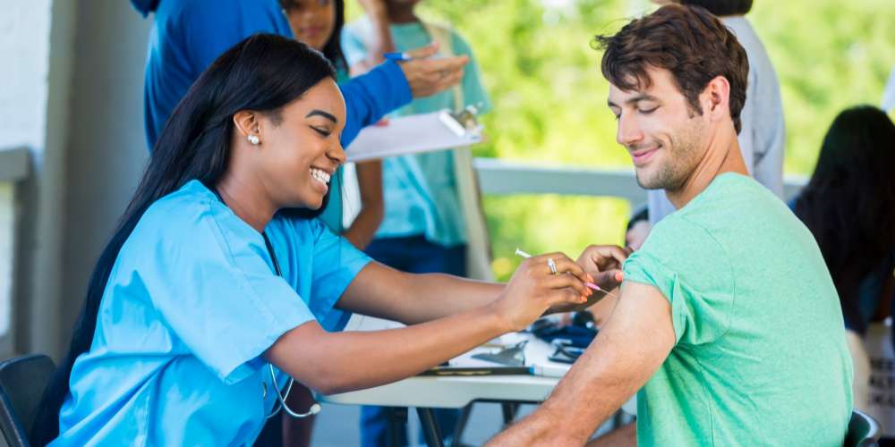 วัคซีน HIV ตัวใหม่ป้องกันการติดเชื้อในกลุ่มลิงได้สำเร็จ