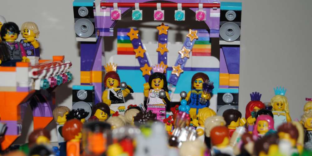 A ‘Will & Grace’ LEGO Playset Sounds Rad, As Do These 5 Other Ideas Inspired by Queer TV and Film