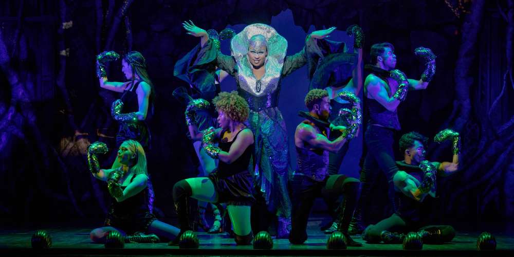 We Literally Can’t Even With This Borderline Transphobic Review of Broadway’s ‘Head Over Heels’