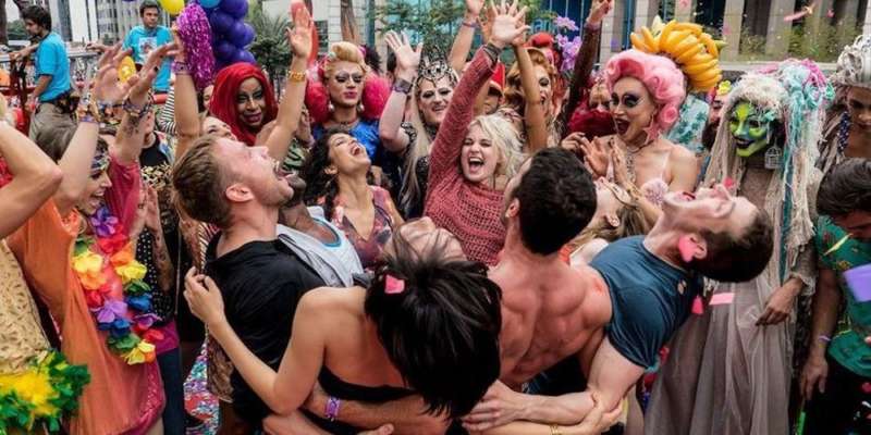 What's Up 02, What's Going on 02, Sense8
