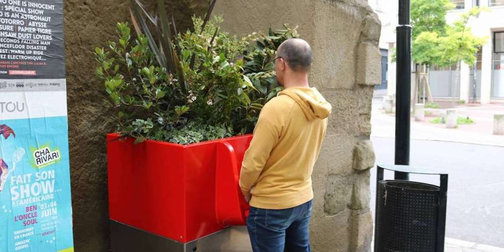 New Open-Air Urinals in Paris Are Causing Outrage Among the City’s Residents