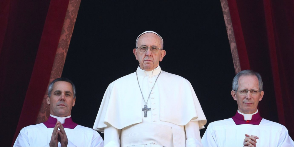 Papa Francisco reconhece abuso sexual na igreja e envia careta aos católicos