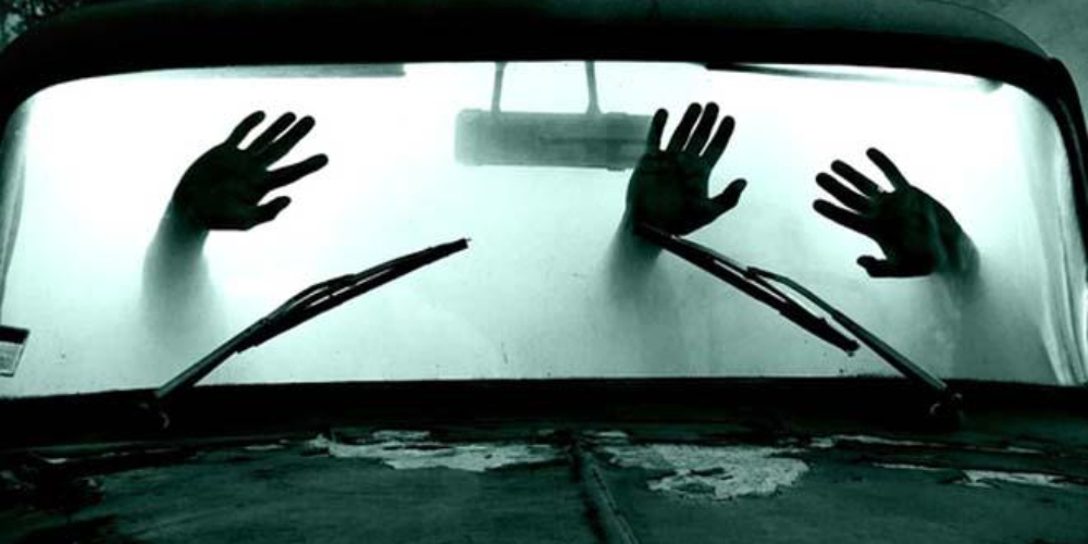 Você sabia que no Brasil fazer sexo no carro pode ser considerado crime?