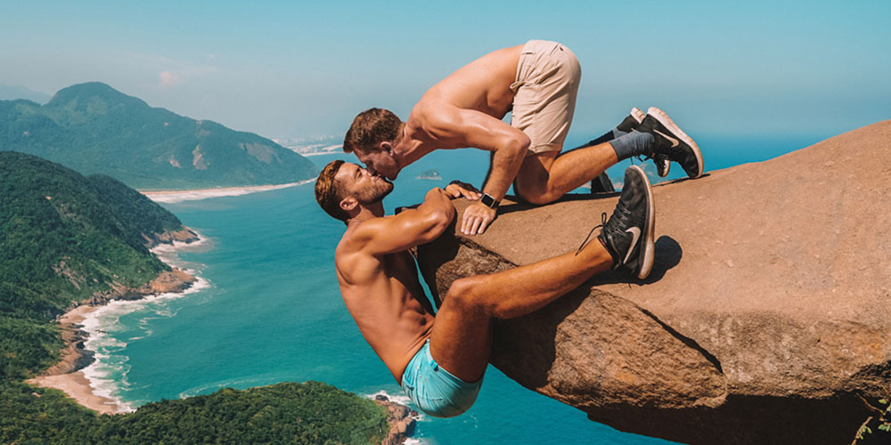 Conoce a este YouTuber Gay que Ha Viajado con su Pareja a más de 25 Países