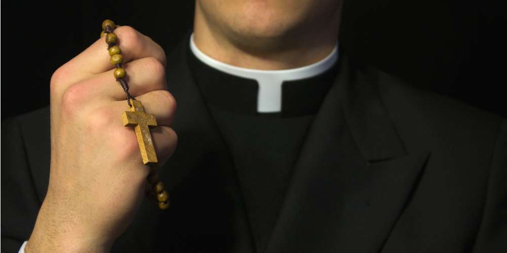 Two Catholic Priests Lost Their Jobs For Having Oral Sex Near a Children’s Playground