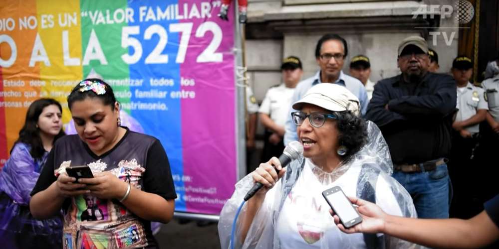 Guatemala Detuvo la Iniciativa que Prohibía el Matrimonio Igualitario y el Aborto