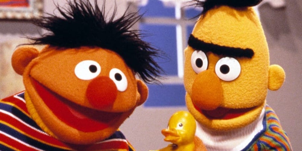 Ignora el ‘Clickbait’: No, Beto y Enrique, de Plaza Sésamo, No Son Homosexuales