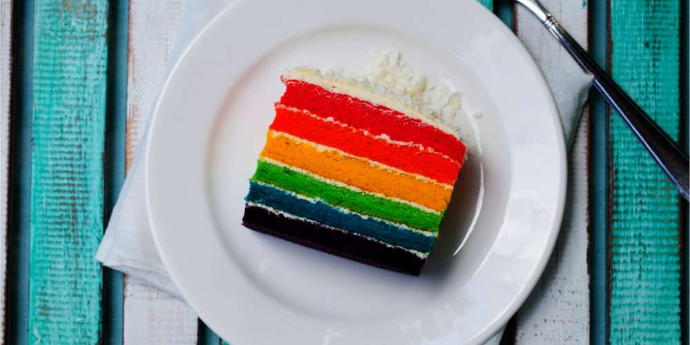 The Daily Sting, Wednesday: Gays Can’t Buy Cake Anywhere, a Huge Honor for Drake