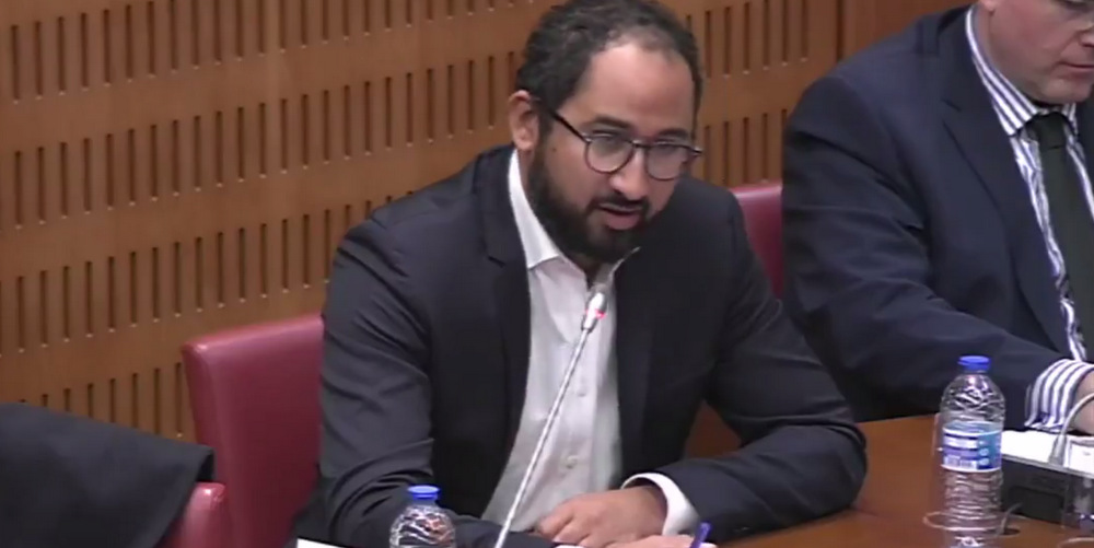 « Vous véhiculez la haine crasse qu’est l’homophobie »: un député mouche la Manif pour tous