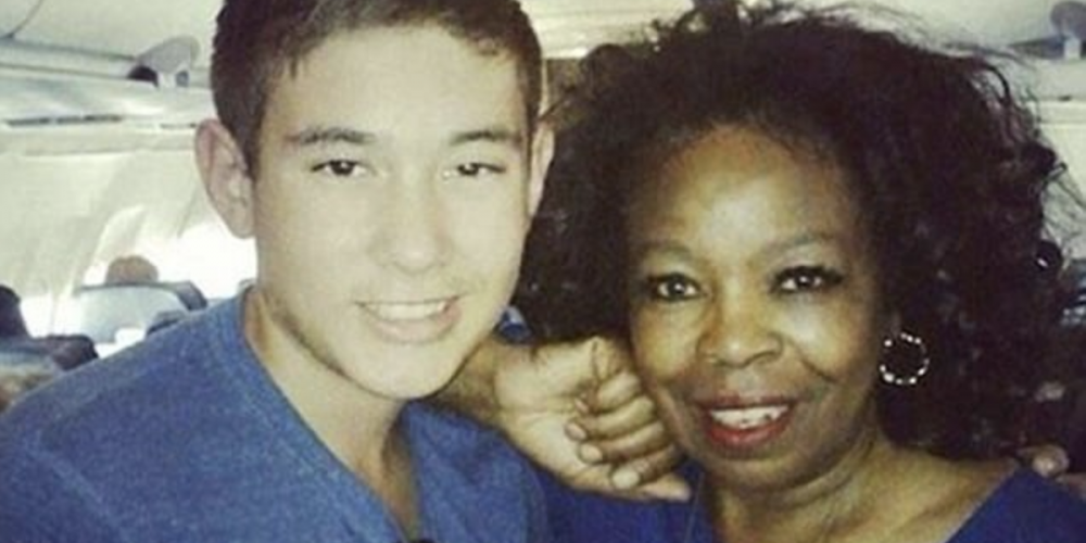 We Can’t Stop Laughing at These Snapshots of People Who Thought They’d Met a Celebrity