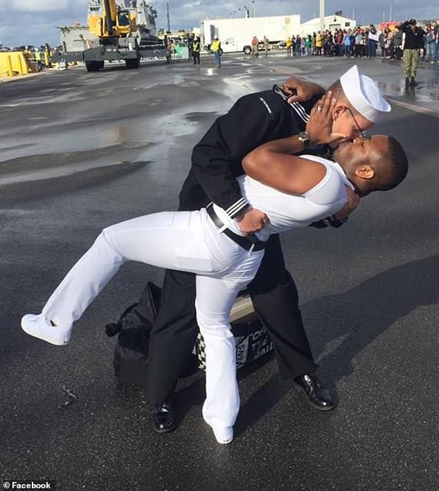 gay sailor kiss 3