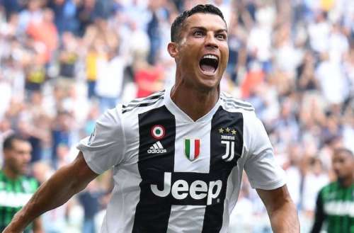 cristiano ronaldo statue bulge is perma polished thanks to pervs