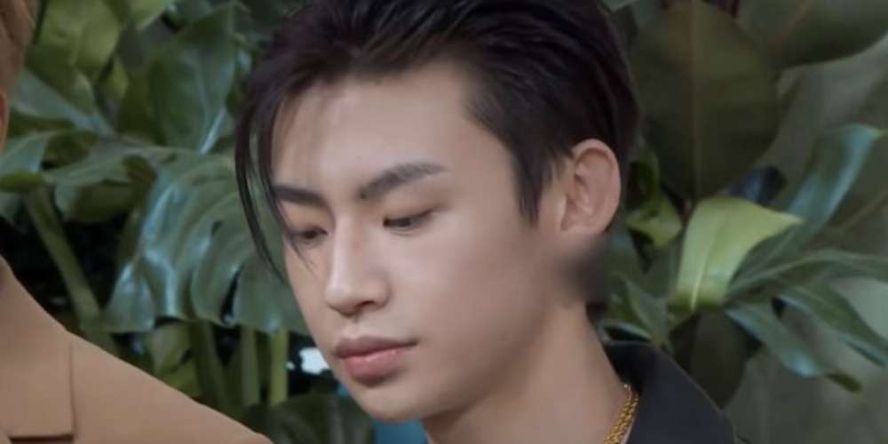 Chinese TV Viewers Are Complaining That Male Stars’ Earrings Are Being Blurred