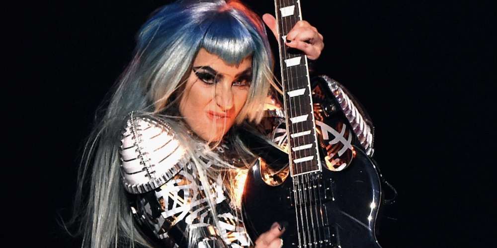 Lady Gaga มีคำพูดฝากให้กับรองประธานาธิบดีสหรัฐเหยียดเพศทางเลือกอย่าง Mike Pence ในคอนเสิร์ตที่ลาสเวกัส
