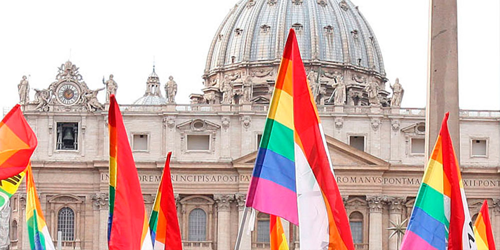 La Comunidad Gay Asiste al Vaticano por Primera Vez