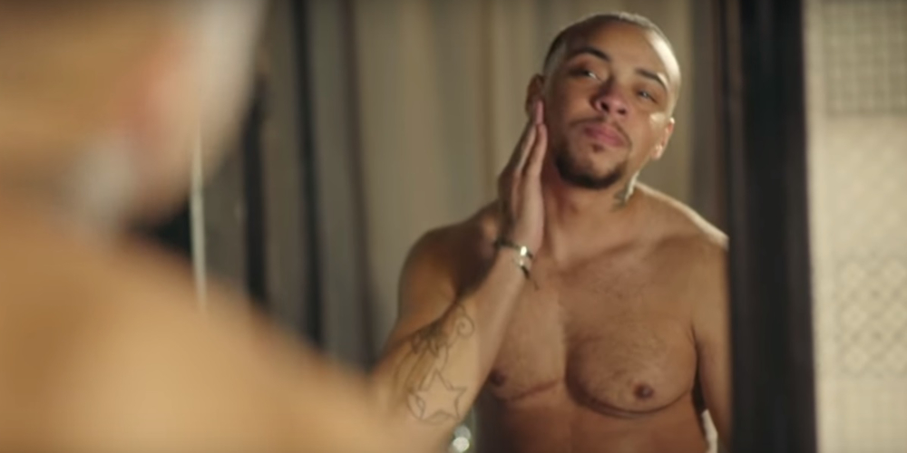 Homem trans aparece em e anúncio de marca de barbear