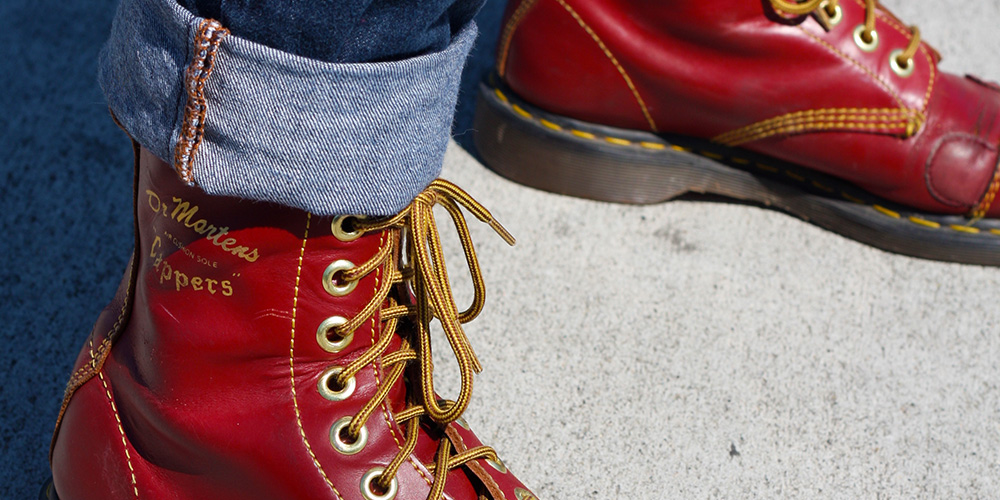 Doc Martens: รองเท้าโปรดของนาซี พังค์ และร็อคกรันจ์