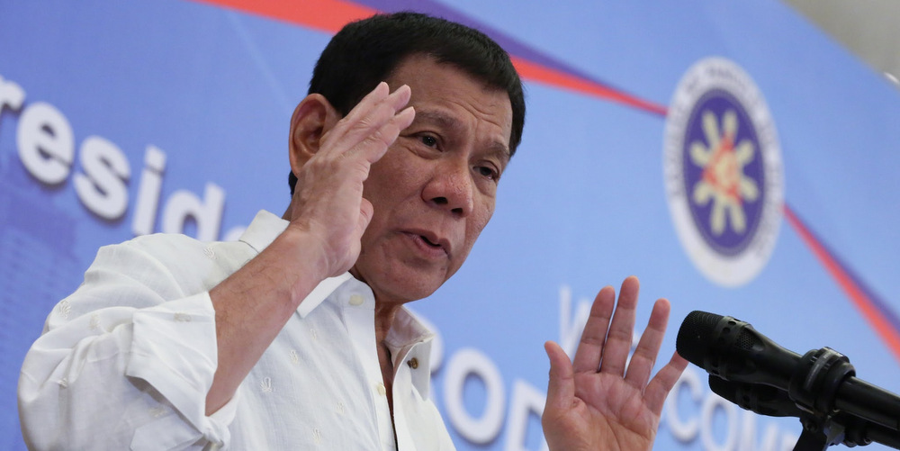 Le président philippin aimait les hommes mais « il s’est soigné »