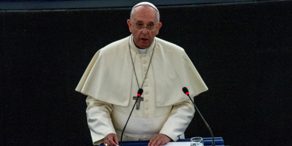 Le Pape compare les discriminations anti-LGBT au nazisme