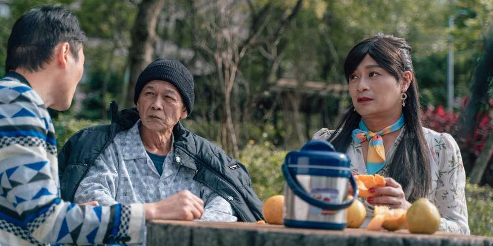 林佑星《我是香香多桑》扮女裝回頭率超高!直呼「當女人揹一對奶好累!」