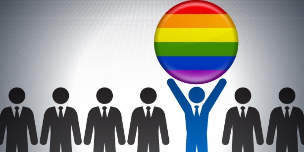 Empresa dá consultoria para LGBT+ ingressar no mercado de trabalho em SP