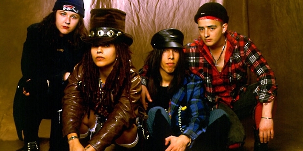 4 Non Blondes (Sarışın olmayan dörtlü) gurubu, Nasıl oldu da 1992 Hit şarkisi “What’s Up?” ile, Modern Eşcinsel Marşı kabul edildiler?