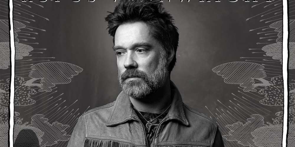 Rufus Wainwright revient avec le très réussi « Unfollow the rules »