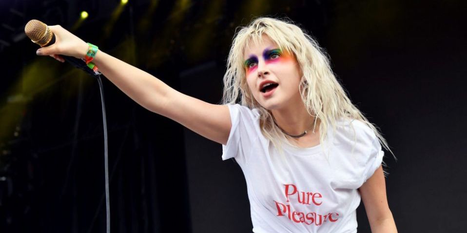 Watch Paramore’s Hayley Williams Shut Down a Homophobic Former Bandmate on Twitter